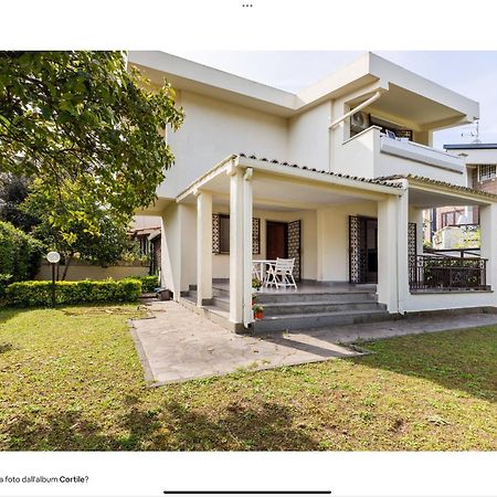 Magnifica Villa A Fregene Fregenae Exterior foto